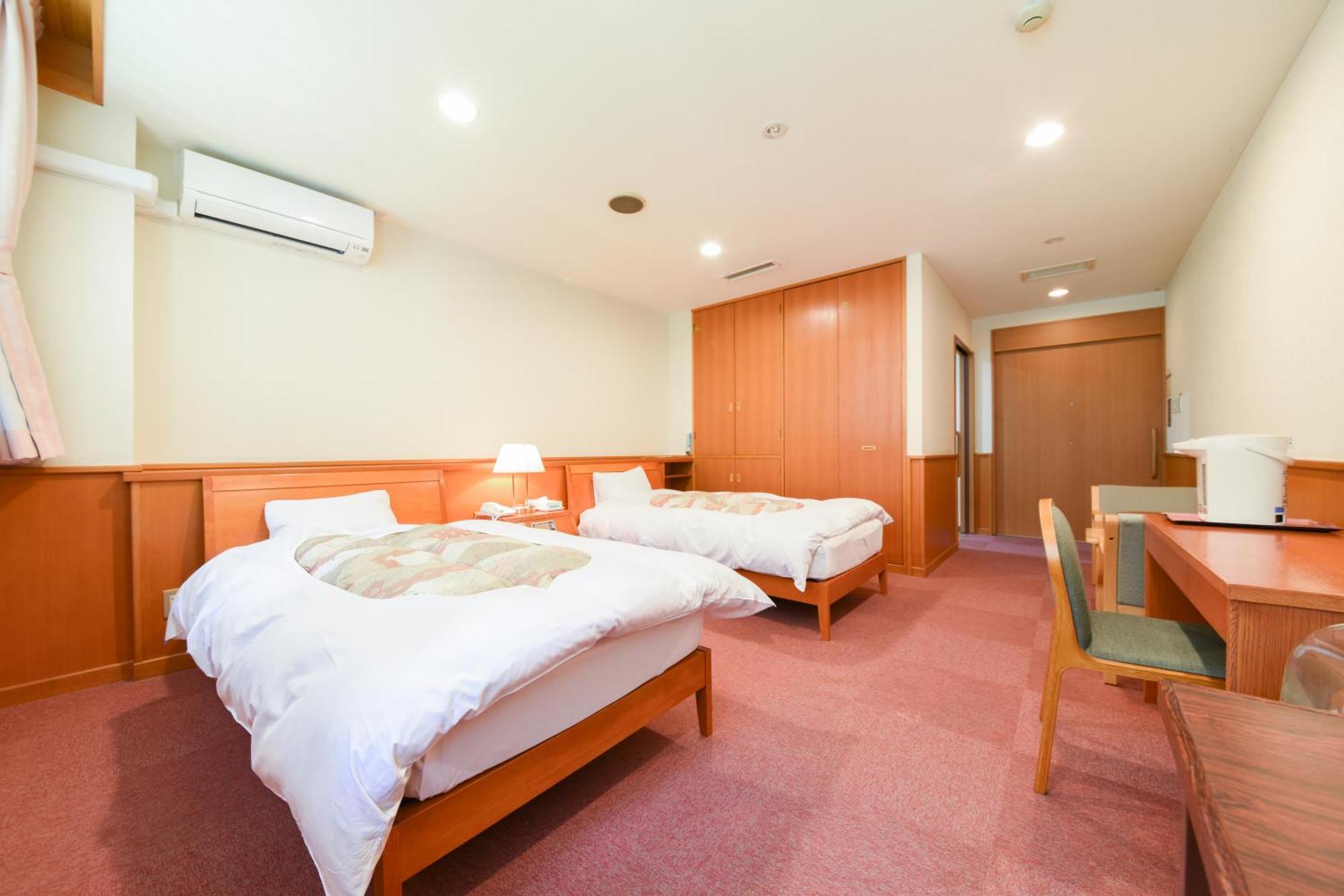 Hotel Omaruyama Sakura  Extérieur photo