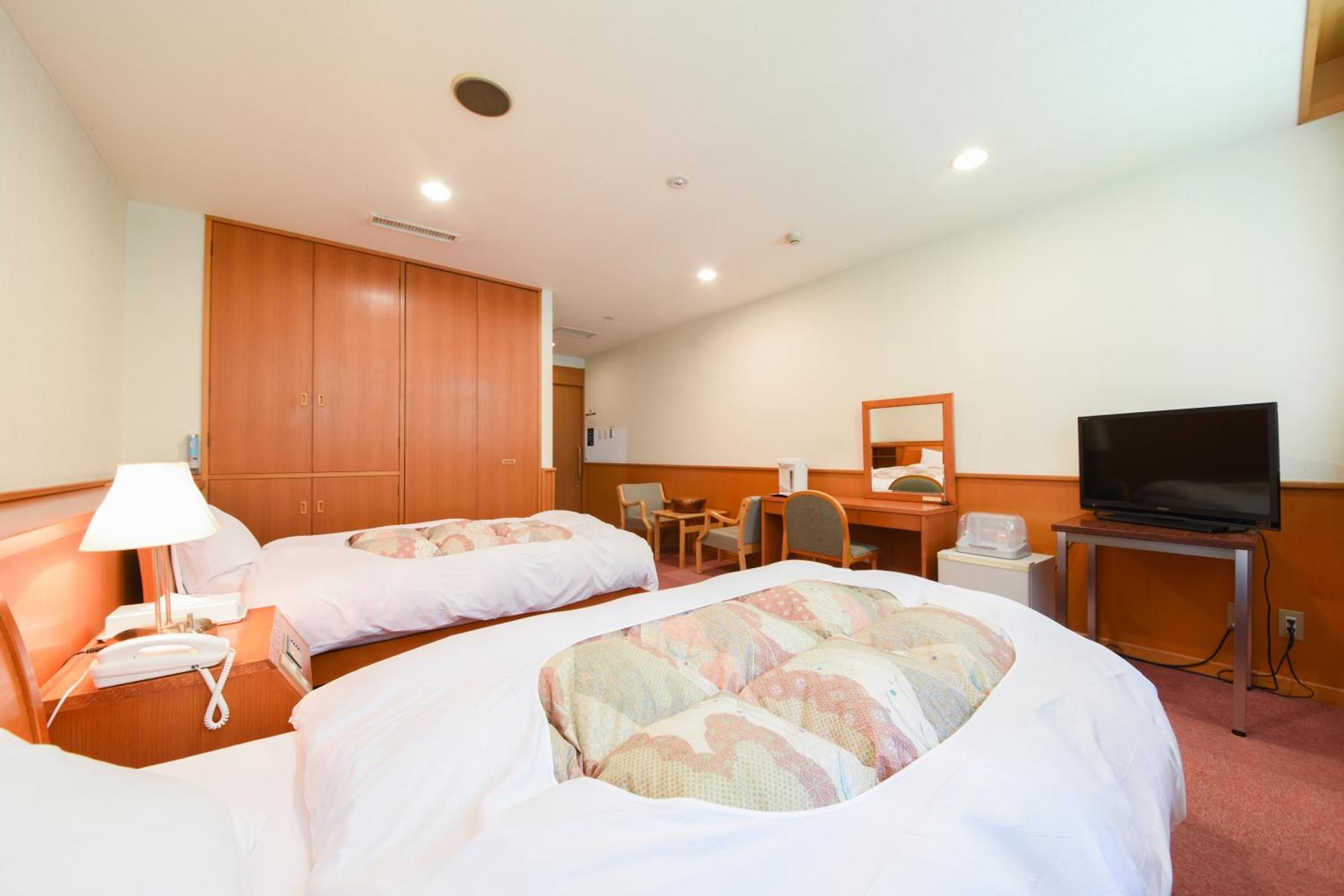 Hotel Omaruyama Sakura  Extérieur photo